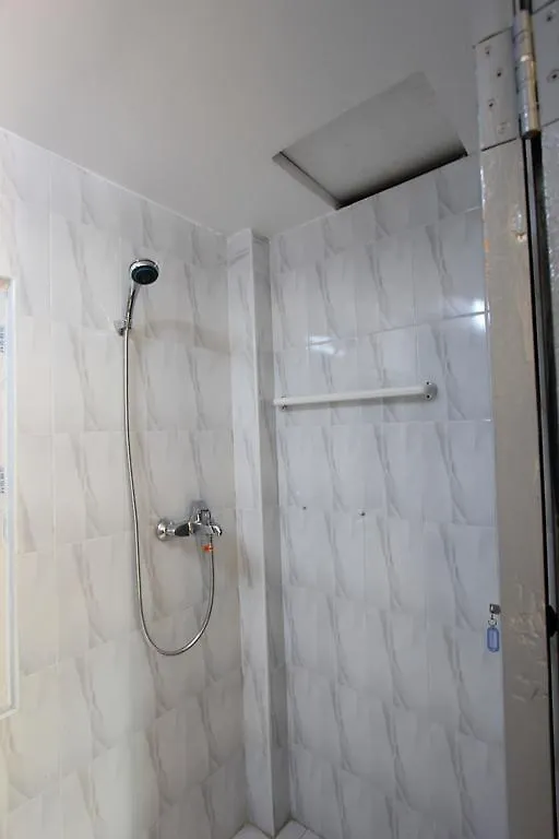 Bamboo Place 양곤