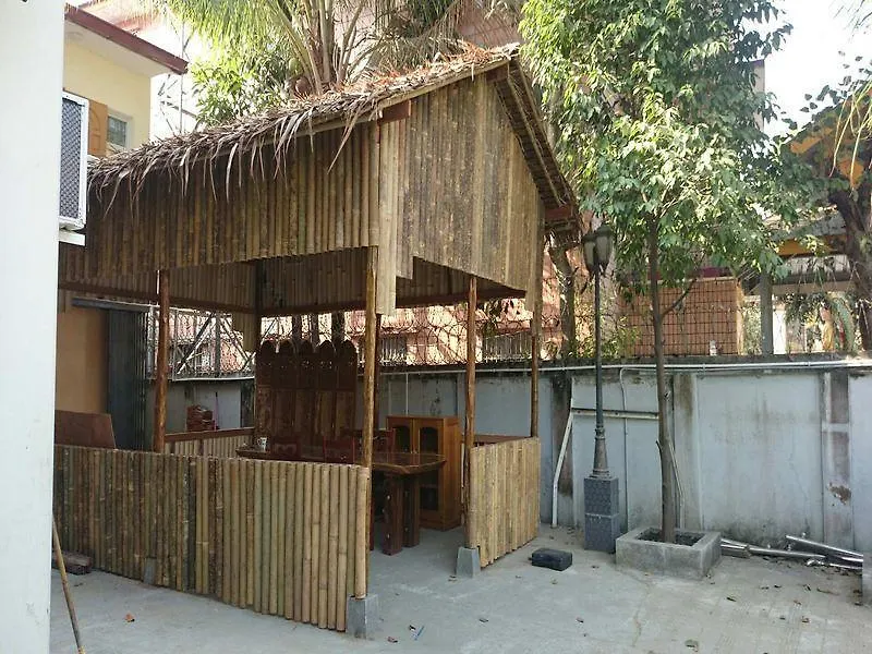 Bamboo Place 양곤